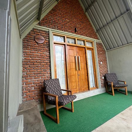 Steps Garden Resort Negombo Exterior foto