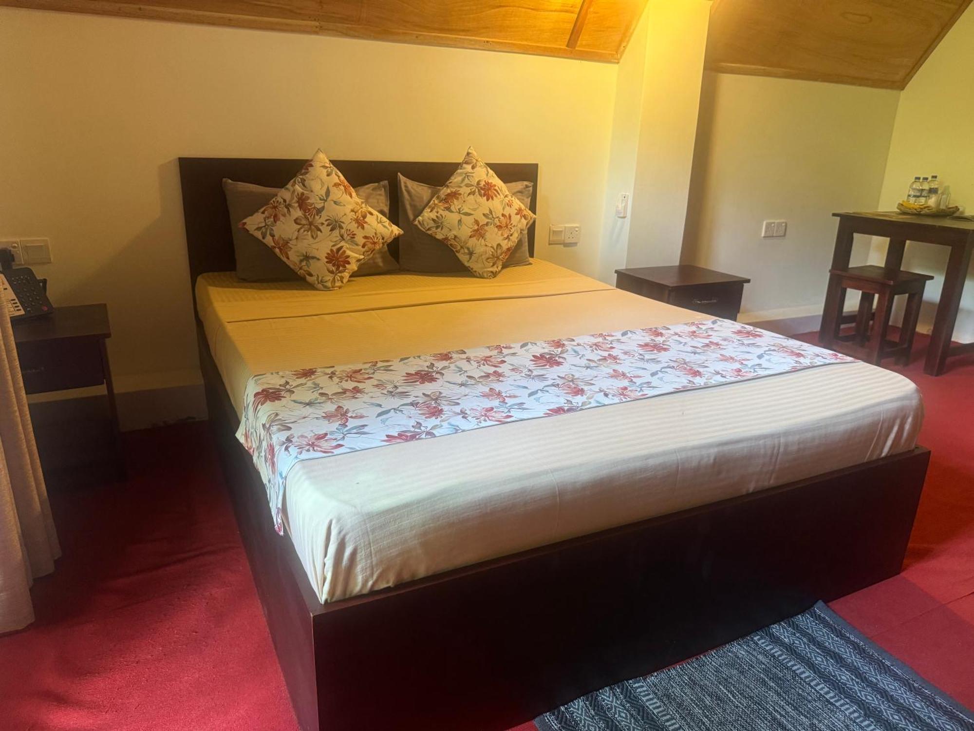 Steps Garden Resort Negombo Exterior foto
